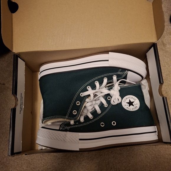 Converse Kids High-Top Sneakers - Dark Green New Sz 5 - Picture 1 of 3